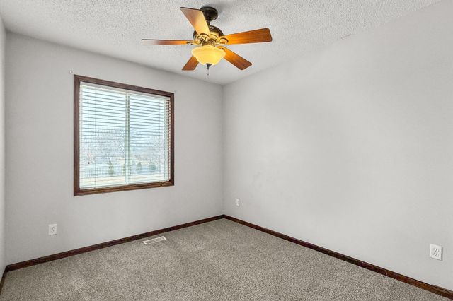 3205 SE Cherry Blossom Drive, Ankeny, IA 50021