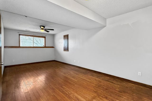 3205 SE Cherry Blossom Drive, Ankeny, IA 50021