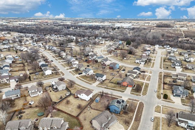 3205 SE Cherry Blossom Drive, Ankeny, IA 50021