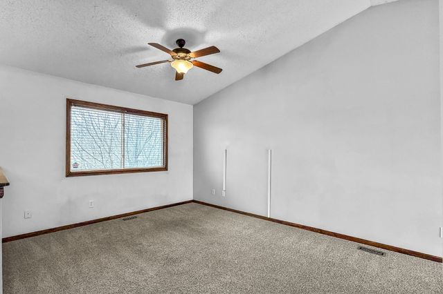 3205 SE Cherry Blossom Drive, Ankeny, IA 50021