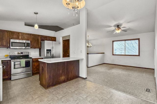 3205 SE Cherry Blossom Drive, Ankeny, IA 50021