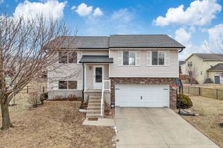 3205 SE Cherry Blossom Drive, Ankeny, IA 50021