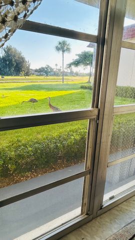 40 WOODLAND Drive 105, Vero Beach, FL 32962