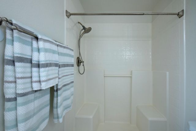 1301 W Beverly Drive, Visalia, CA 93277