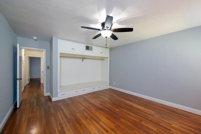 1301 W Beverly Drive, Visalia, CA 93277