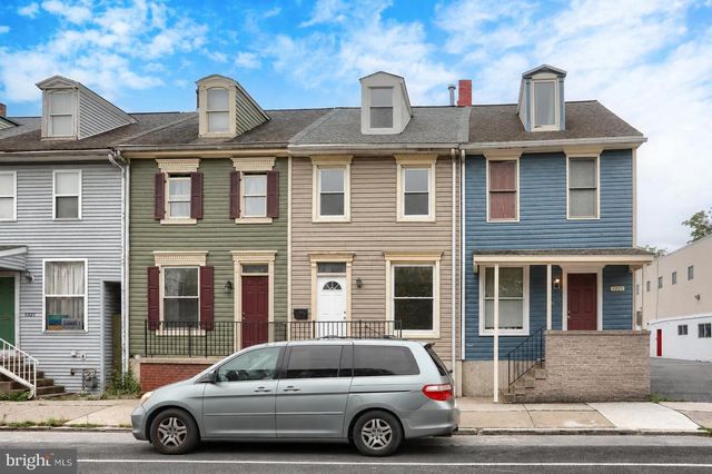 1523 DERRY ST, Harrisburg, PA 17104