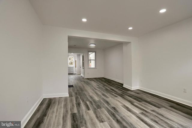 1523 DERRY ST, Harrisburg, PA 17104