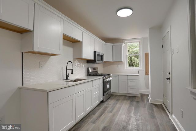 1523 DERRY ST, Harrisburg, PA 17104