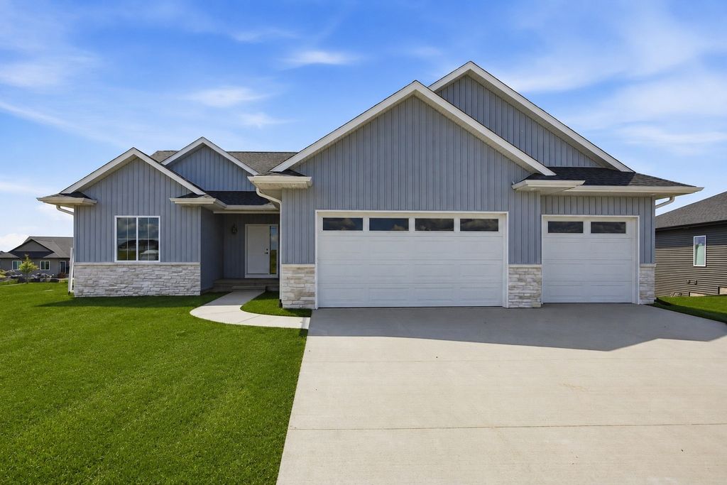 4118 Gemstone Road, Marion, IA 52302