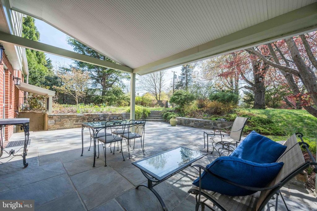 Image 39 of property listing at 9221 SPRING VALLEY RD, Ellicott City, MD 21043