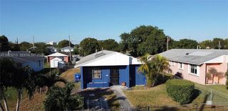 1938 NW 2nd Ct, Miami, FL 33136