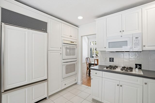 1203 Magnolia Drive 1203, Wayland, MA 01778