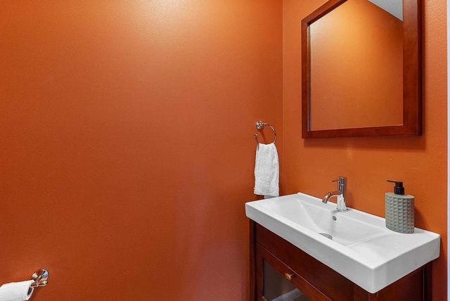 102 Benjamin Court, Beaver Dam, WI 53916