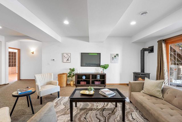 102 Benjamin Court, Beaver Dam, WI 53916