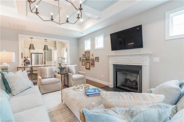 552 Petree Knoll Court, Winston-salem, NC 27106