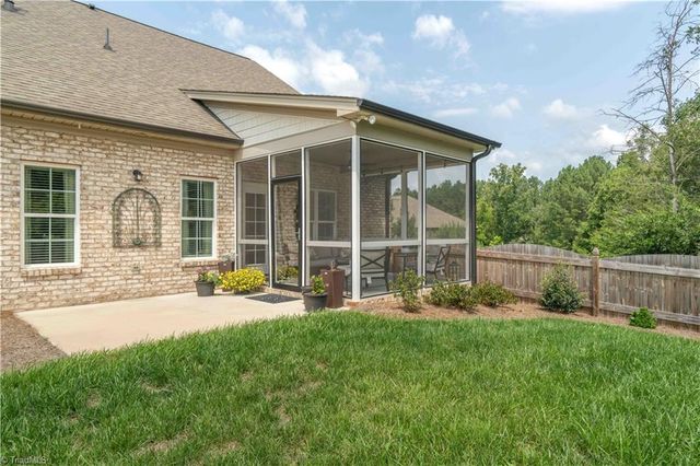 552 Petree Knoll Court, Winston-salem, NC 27106