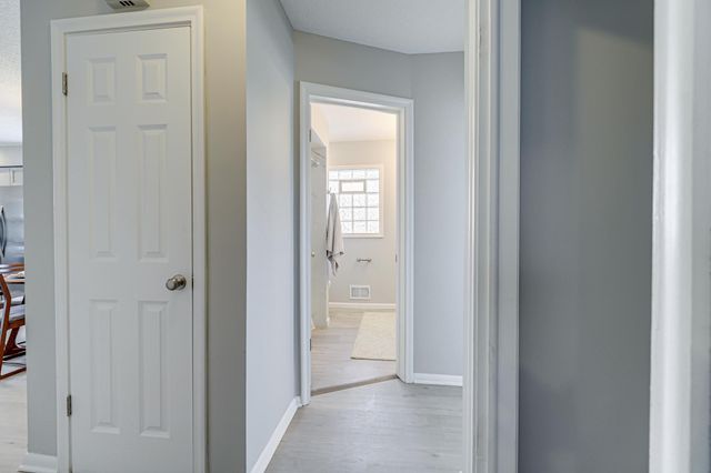 2758 Vincent Avenue N, Minneapolis, MN 55411