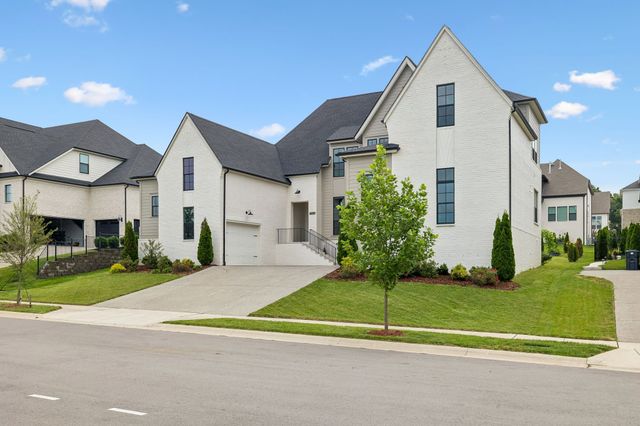 1117 Angela Ann Ct, Nolensville, TN 37135