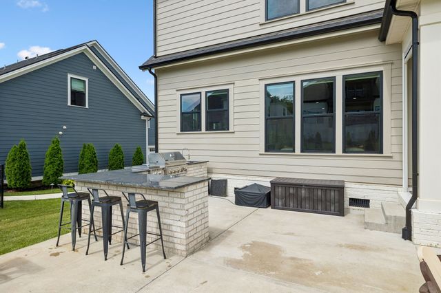 1117 Angela Ann Ct, Nolensville, TN 37135
