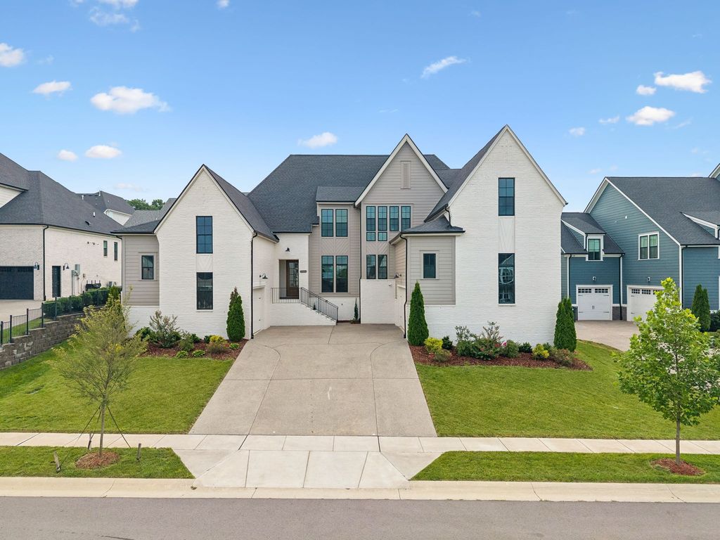 1117 Angela Ann Ct, Nolensville, TN 37135