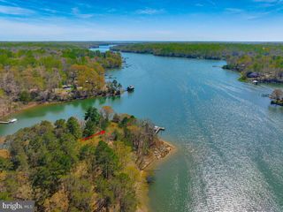 1050 PLANTERS WHARF RD, Lusby, MD 20657
