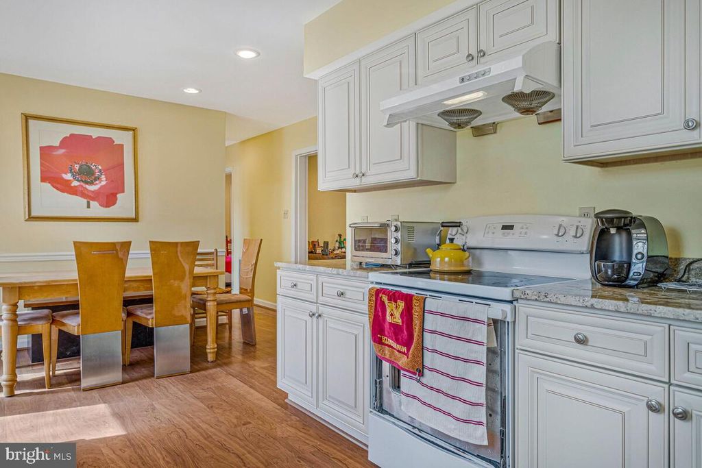 Image 18 of property listing at 1050 PLANTERS WHARF RD, Lusby, MD 20657