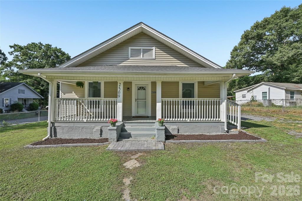 2509 Gardner Street, Gastonia, NC 28056