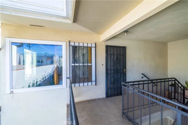 1227 E 1st, Long Beach, CA 90802