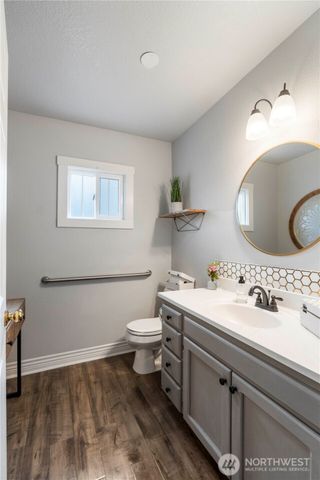 852 S Market Boulevard, Chehalis, WA 98532