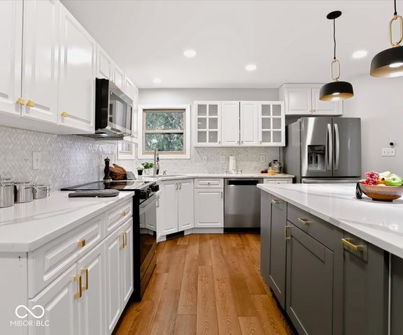 2601 S Trotters Run, Bloomington, IN 47401