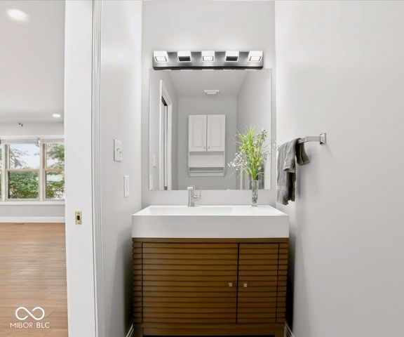 2601 S Trotters Run, Bloomington, IN 47401
