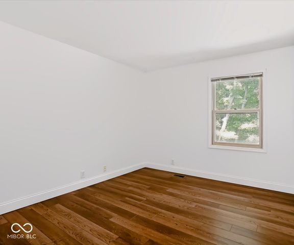 2601 S Trotters Run, Bloomington, IN 47401
