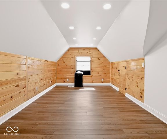 2601 S Trotters Run, Bloomington, IN 47401