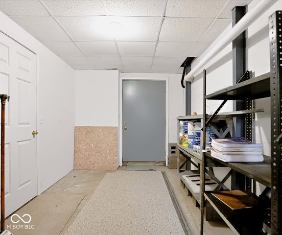 2601 S Trotters Run, Bloomington, IN 47401