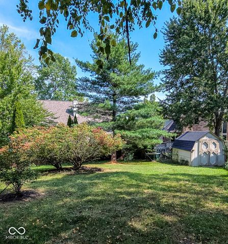 2601 S Trotters Run, Bloomington, IN 47401