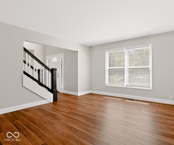 2601 S Trotters Run, Bloomington, IN 47401