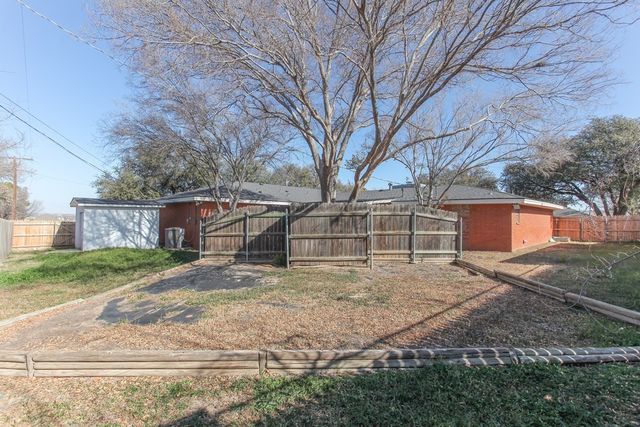 10 Glenwick Cove, Big Spring, TX 79720