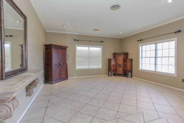 10 Glenwick Cove, Big Spring, TX 79720