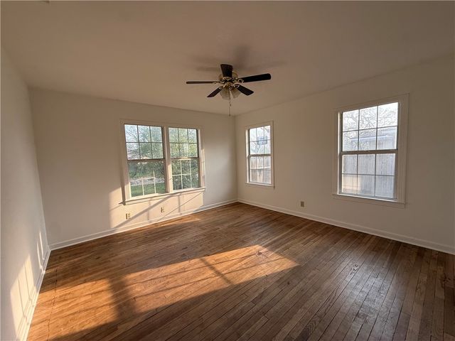 427 Field Ave, Taft, TX 78390