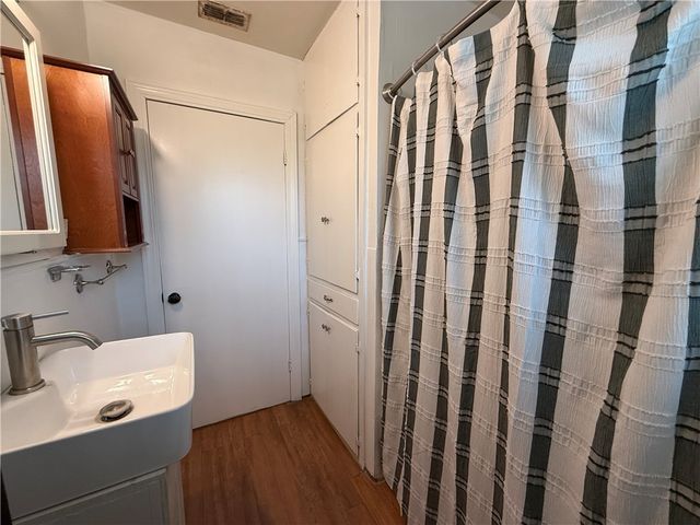 427 Field Ave, Taft, TX 78390