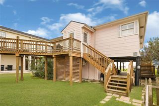1521 John Street, Dickinson, TX 77539