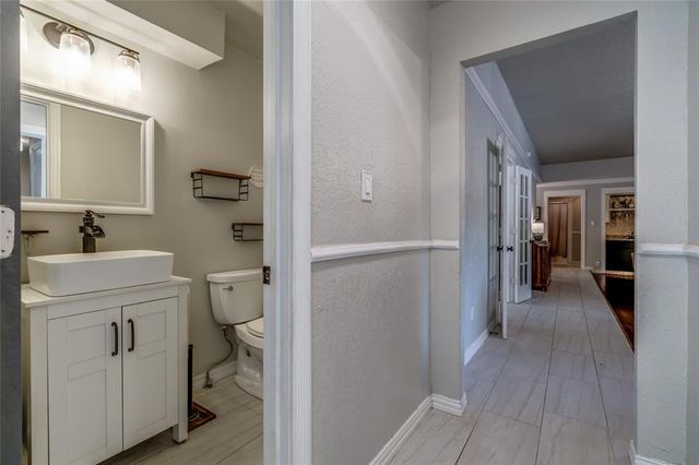 4611 Churchill Downs Drive, Norman, OK 73069