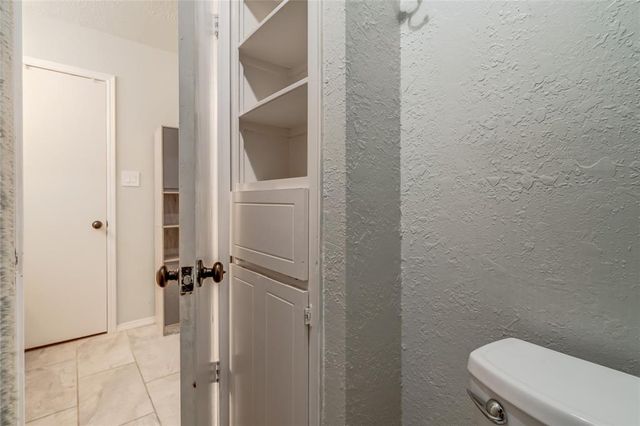 4611 Churchill Downs Drive, Norman, OK 73069