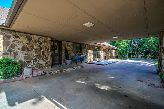 4611 Churchill Downs Drive, Norman, OK 73069