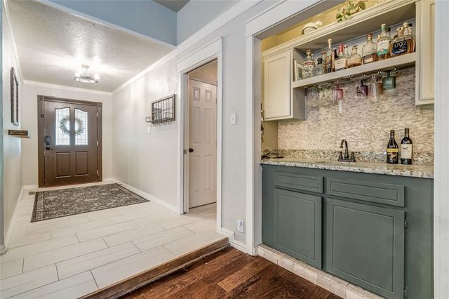 4611 Churchill Downs Drive, Norman, OK 73069