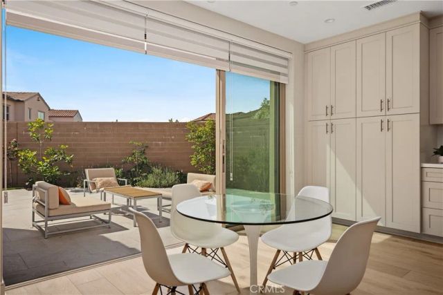 142 Sabbia, Irvine, CA 92602