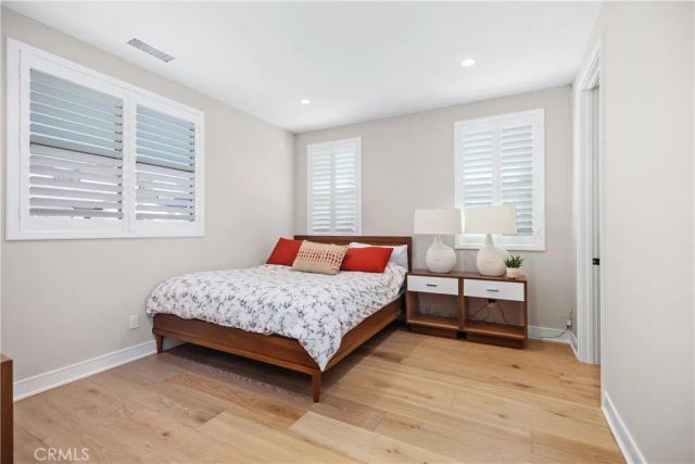 142 Sabbia, Irvine, CA 92602