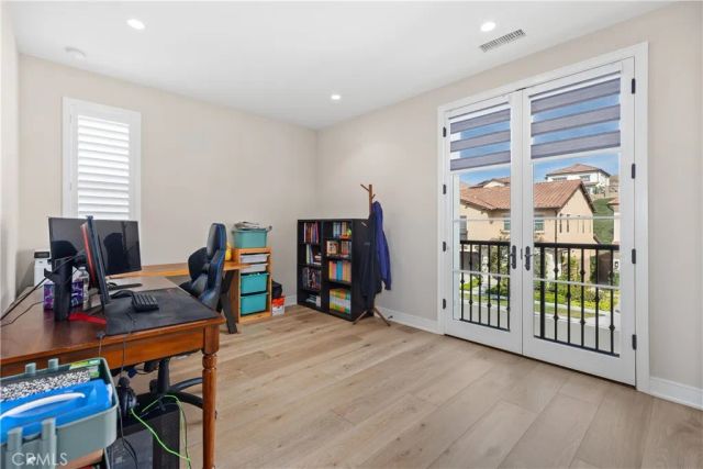 142 Sabbia, Irvine, CA 92602