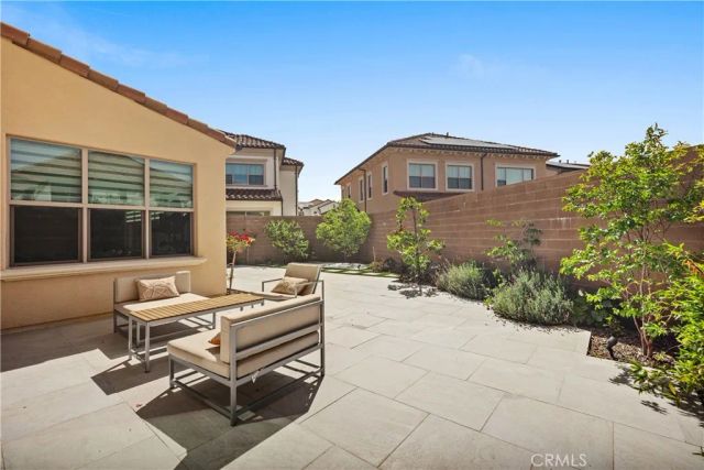 142 Sabbia, Irvine, CA 92602