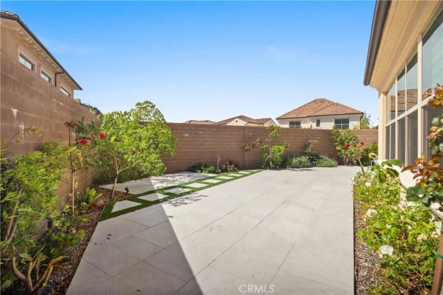 142 Sabbia, Irvine, CA 92602